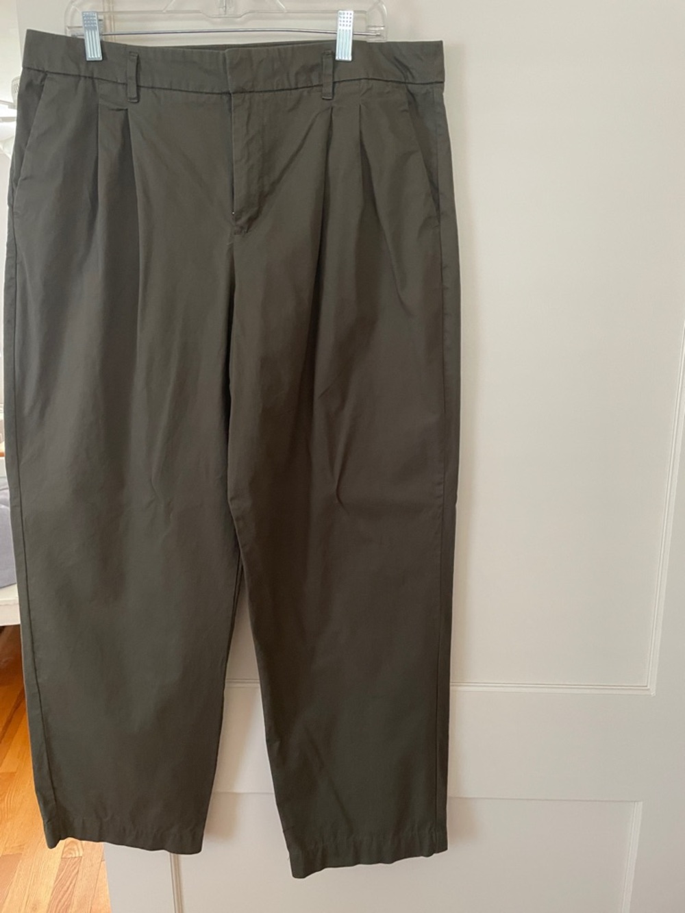 Women’s Dark Olive Pleated Dress Pants